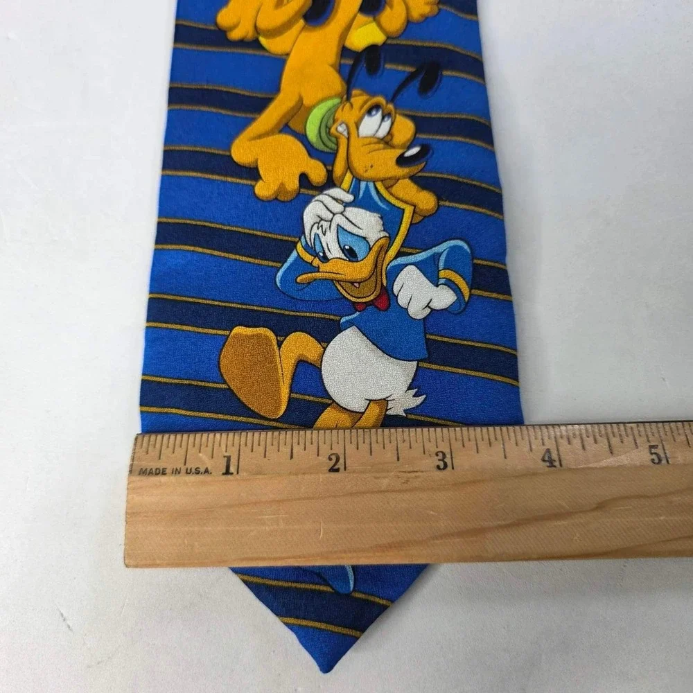 Walt Disney World Vintage Silk Tie Mickey Mouse Goofy Pluto Donald Duck Blue
